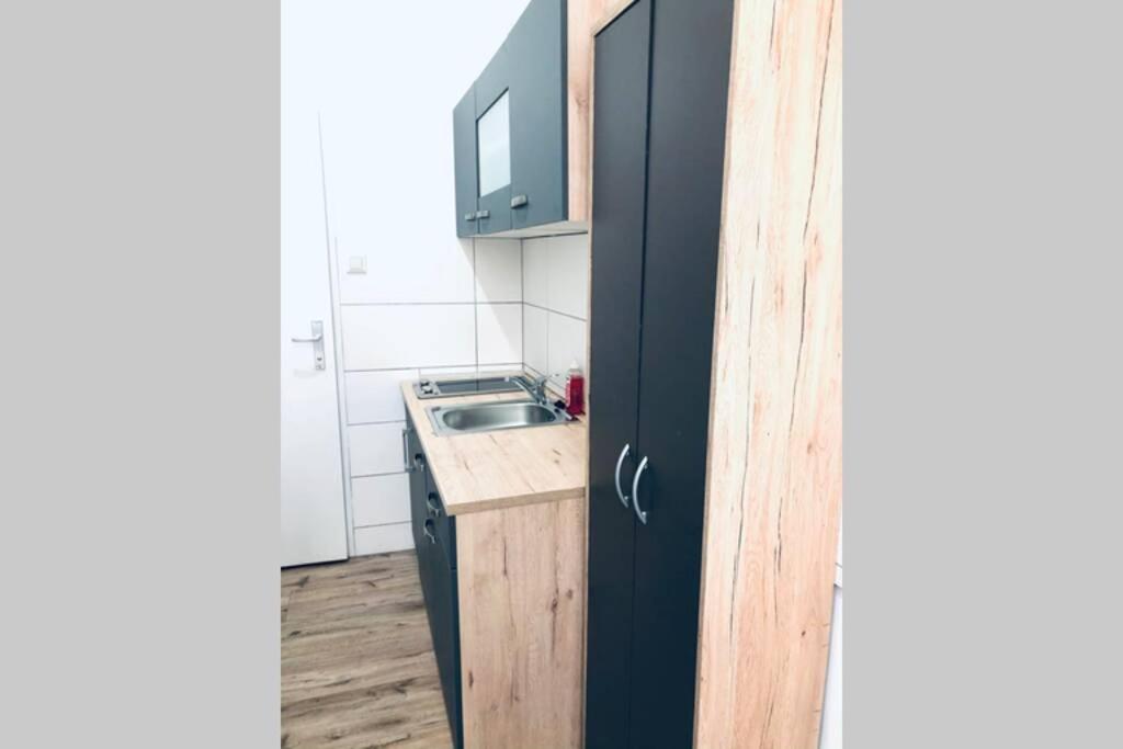 Gemuetliche Wohnung Wien Stadthalle 외부 사진